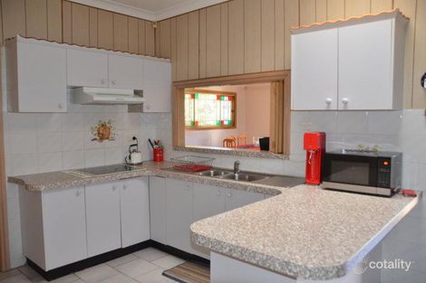 Property photo of 7 Macklin Street Pendle Hill NSW 2145