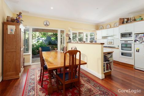 Property photo of 18 Lakeside Terrace Mount Pleasant WA 6153