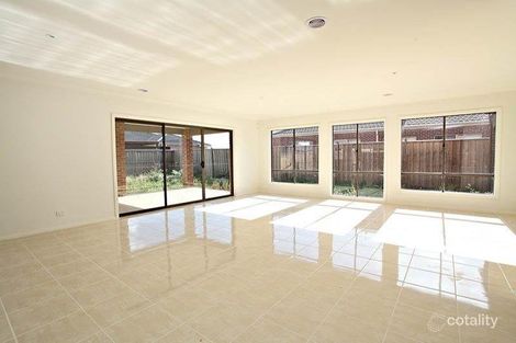Property photo of 3 Katrine Place Deer Park VIC 3023