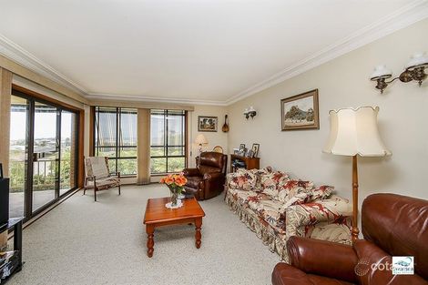 Property photo of 47 Park Avenue Caves Beach NSW 2281