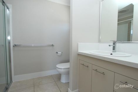 Property photo of 2 Bluff Street Birtinya QLD 4575