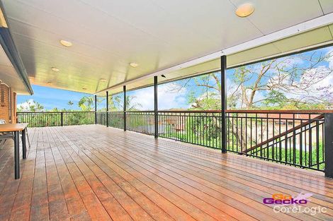 Property photo of 9 Brownleaf Street Mansfield QLD 4122