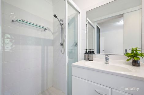 Property photo of 10/104 Wyadra Avenue Freshwater NSW 2096