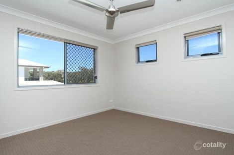 Property photo of 2 Bluff Street Birtinya QLD 4575
