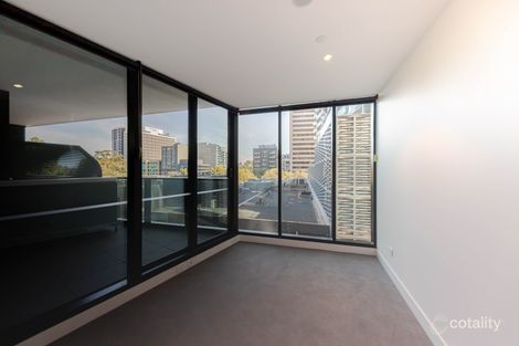 Property photo of 302/8 Bowen Crescent Melbourne VIC 3004