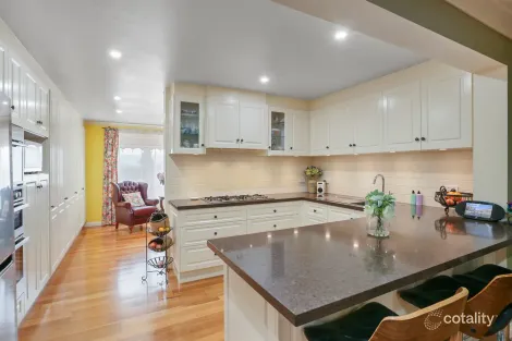 Property photo of 39 Kelly Street Berkeley NSW 2506