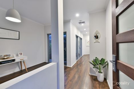 Property photo of 17 Monaco Crescent Grange SA 5022