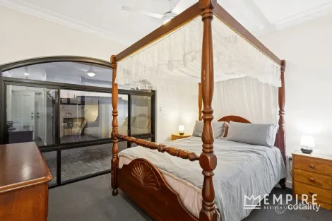 Property photo of 16 Tern Loop Yangebup WA 6164