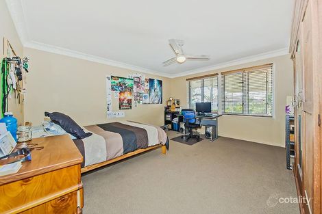 Property photo of 24 Banoon Drive Wynnum QLD 4178
