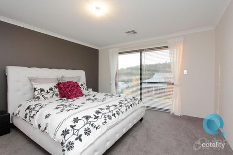 Property photo of 2 Henry George Close Byford WA 6122