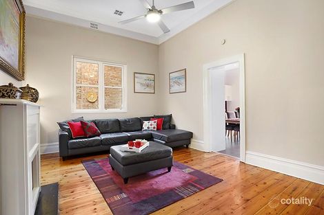 Property photo of 4 Railway Crescent Moonee Ponds VIC 3039