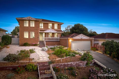 Property photo of 2 Valley View Crescent Berwick VIC 3806
