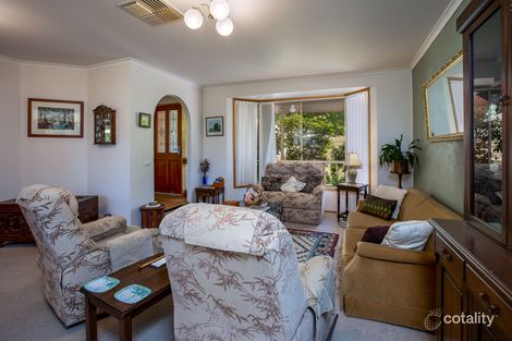 Property photo of 21 McCulloch Crescent West Wodonga VIC 3690