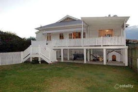 Property photo of 15 Leura Terrace Hawthorne QLD 4171