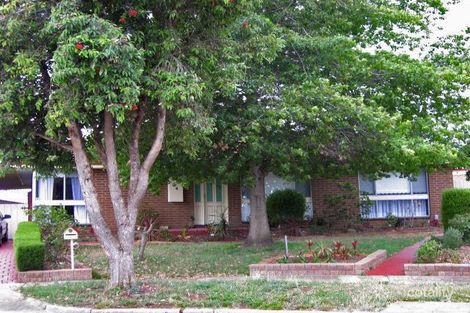 4 Urban Pl, Albanvale, VIC 3021