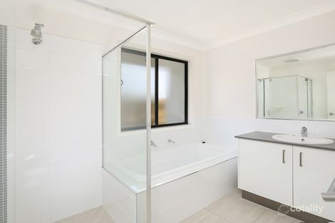 Property photo of 3 Mantis Crescent Caloundra West QLD 4551