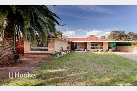 17 Guernsey Cres, Salisbury North, SA 5108