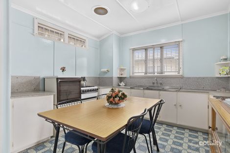 Property photo of 8 Alcester Street Grange QLD 4051