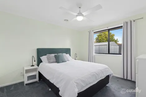 Property photo of 19 Swallow Street Dunlop ACT 2615