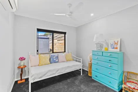 Property photo of 32 Wirraway Drive Parkhurst QLD 4702