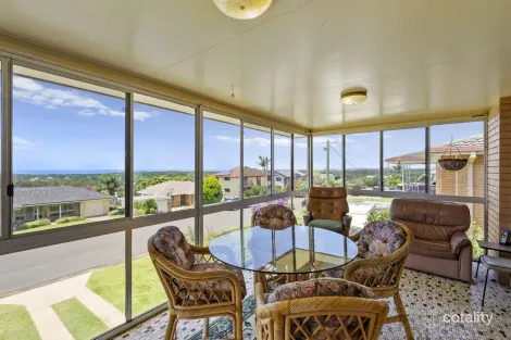 Property photo of 17 Summit Drive Banora Point NSW 2486