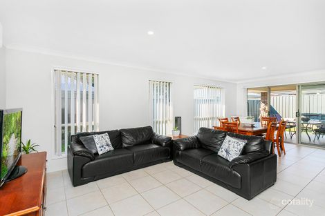 Property photo of 23 Stanhope Crescent Wadalba NSW 2259