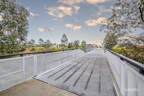 Property photo of 20 Grandvista Crescent Cranbourne West VIC 3977
