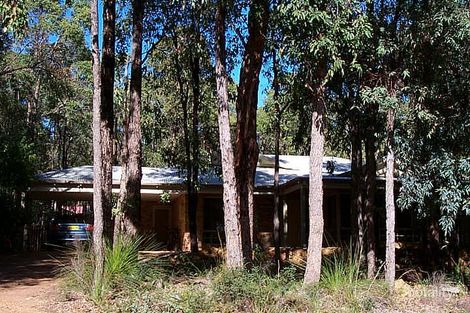 Property photo of 16 Laslett Circle Mundaring WA 6073