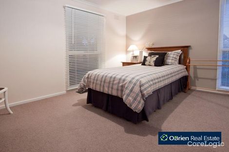 Property photo of 13 Ridge Road Berwick VIC 3806