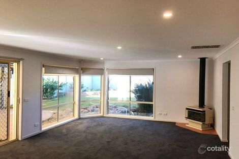 Property photo of 69 Creekwood Drive Craigieburn VIC 3064