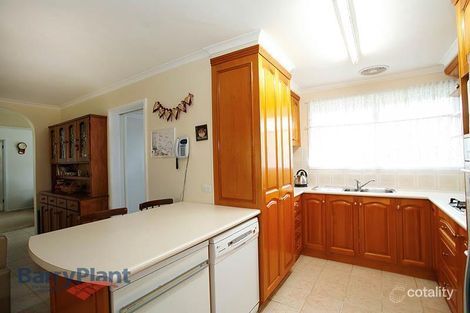 Property photo of 4 Parklands Avenue Chirnside Park VIC 3116