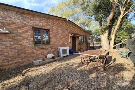 9 Park St, Old Junee, NSW 2652