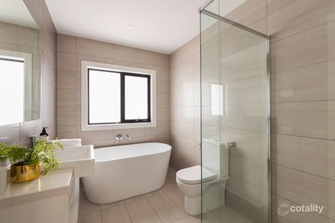 Property photo of 4/15-17 Curie Avenue Oak Park VIC 3046