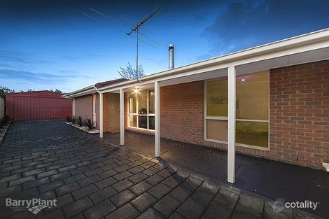 35 Fleetwood Dr, Narre Warren, VIC 3805