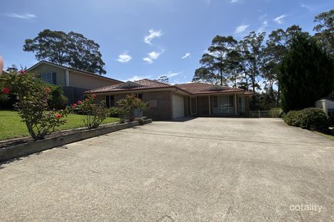 10 Lawson Pl, Sunshine Bay, NSW 2536