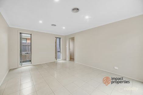 Property photo of 16 Breen Street Casey ACT 2913