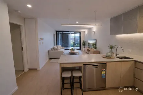 406/68 Sir Fred Schonell Dr, St Lucia, QLD 4067