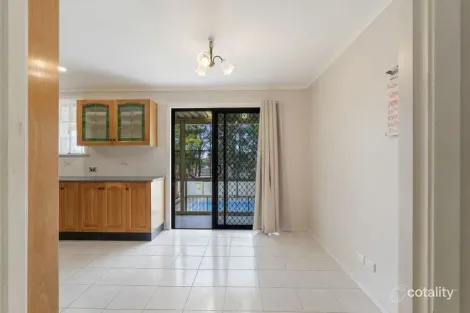 Property photo of 4 Cambridge Avenue Kanwal NSW 2259