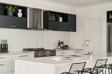 Property photo of 2 Razorbill Terrace Werribee VIC 3030