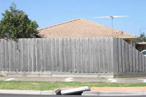 30 Magnus St, St Albans, VIC 3021