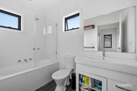Property photo of 3/31 Devon Road Pascoe Vale VIC 3044
