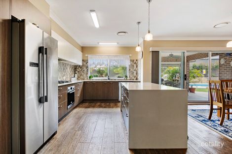 Property photo of 15 Abbey Circuit Weston NSW 2326