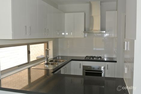 Property photo of 8 Alia Lane Hallam VIC 3803