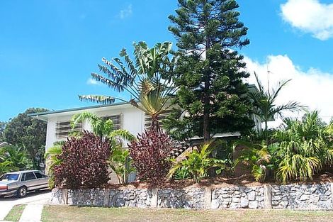 16 Tudman St, West Gladstone, QLD 4680