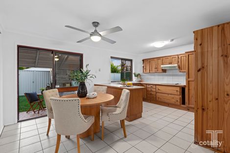 Property photo of 10 Buttercup Street Mansfield QLD 4122