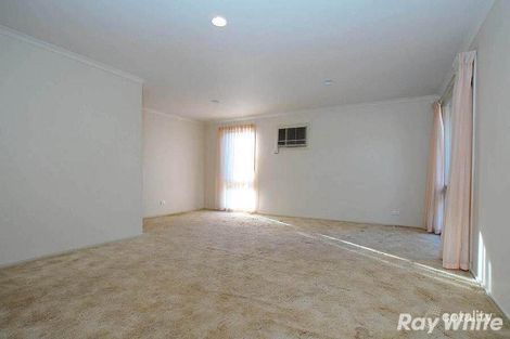 Property photo of 9 Fraser Crescent Wantirna South VIC 3152