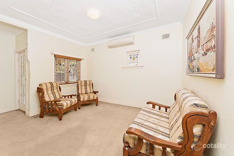Property photo of 24 Carinya Avenue Mascot NSW 2020