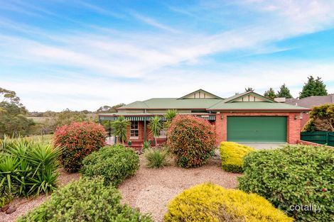 Property photo of 7 Laurina Turn Mill Park VIC 3082
