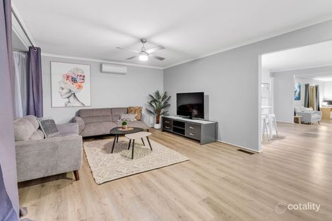 Property photo of 18 Moomba Avenue Seaford VIC 3198