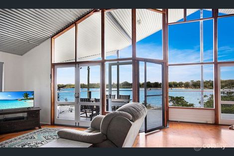 Property photo of 12 Russell Terrace Macleay Island QLD 4184
